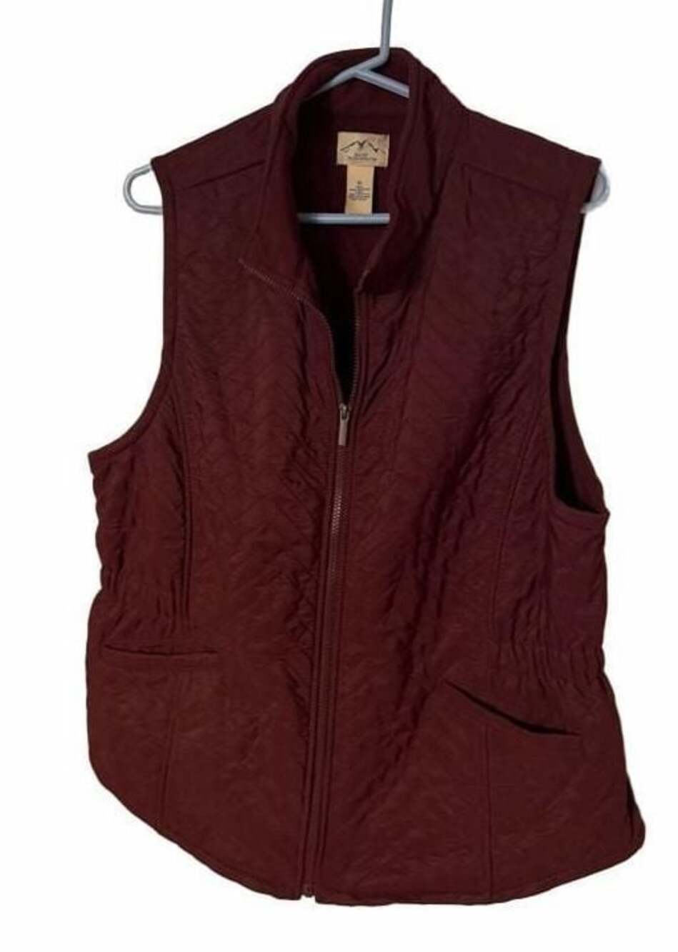 Blue Mountain Women's Small Burgundy Quilted